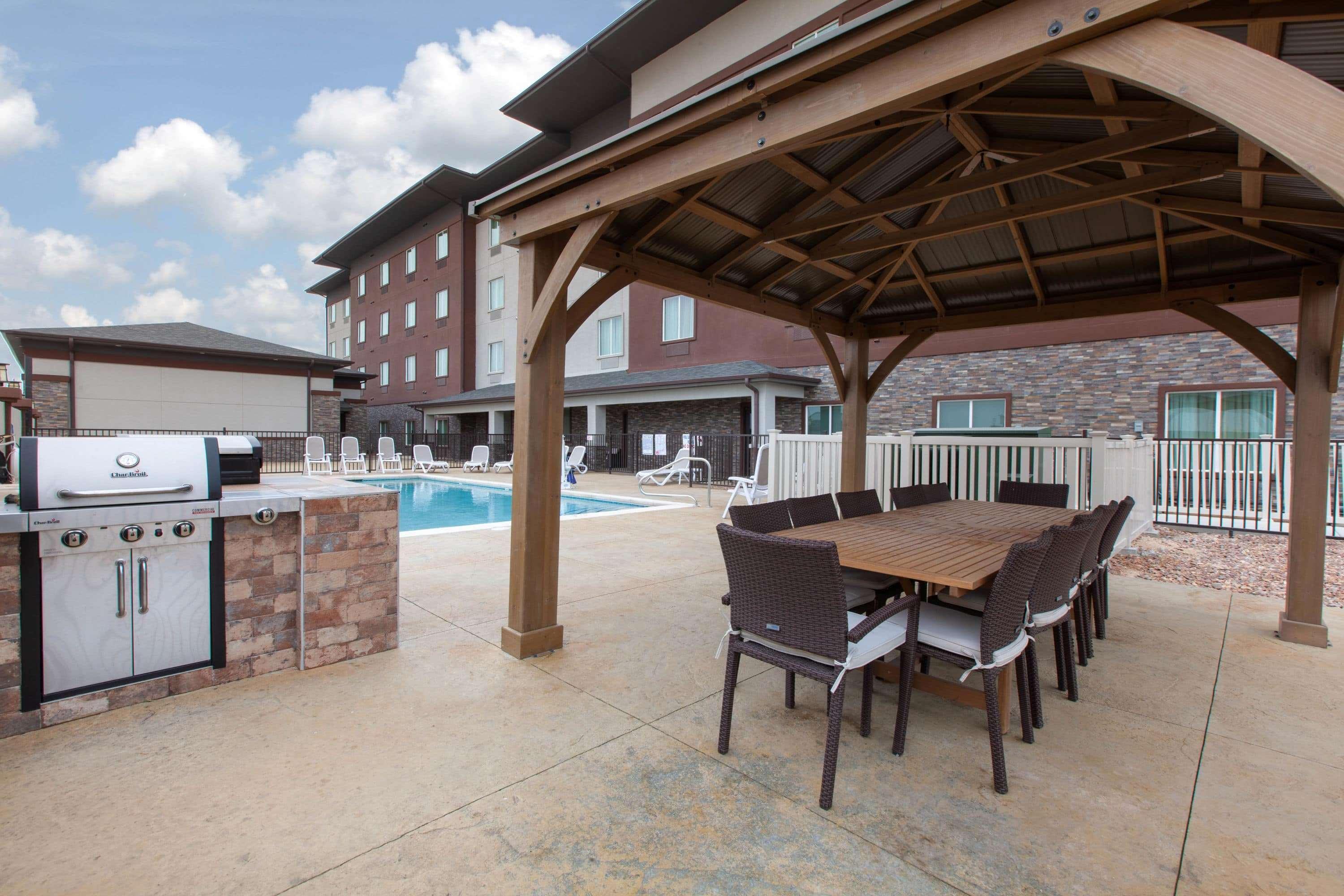 Hawthorn Extended Stay By Wyndham Odessa Esterno foto